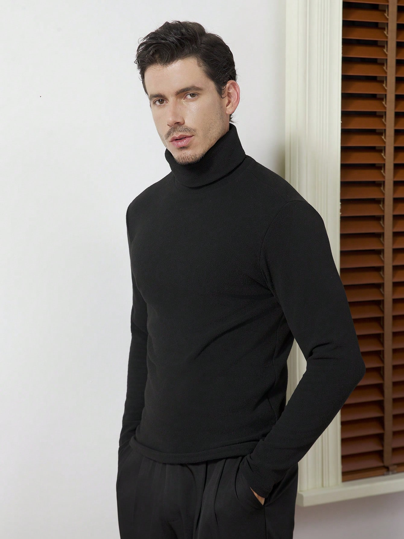 Men's Black High-Neck Long Sle - Base Layer Top recensie en prijs
